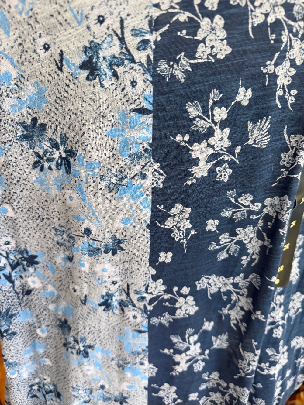 Lucky Brand Blue Patchwork Floral Crisscross Tunic Top Women's Plus Size 2X NWT - Picture 7 of 7